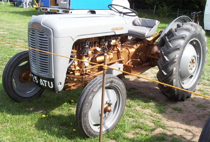 Ferguson FE 35 TVO Tractor