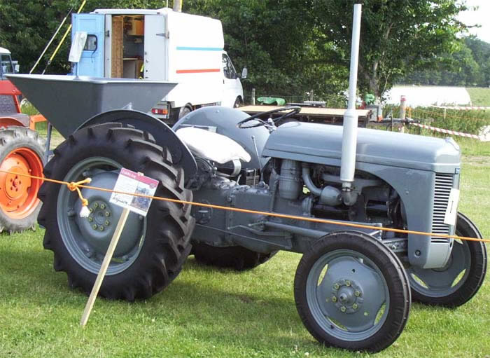 Ferguson TEF 20 Diesel Tractor