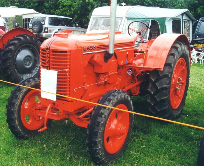 Case Model DEX 26/32 h.p. 1943 Tractor