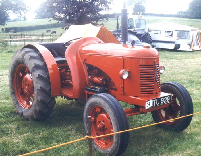 David Brown VAK 1 C Cropmaster Tractor  1949 View 2
